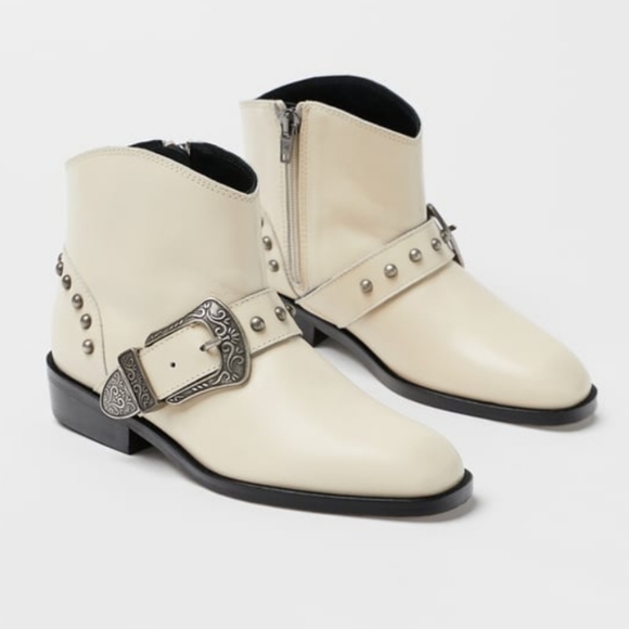 Zara Shoes - NWT Zara Country-style Booties, Size 8